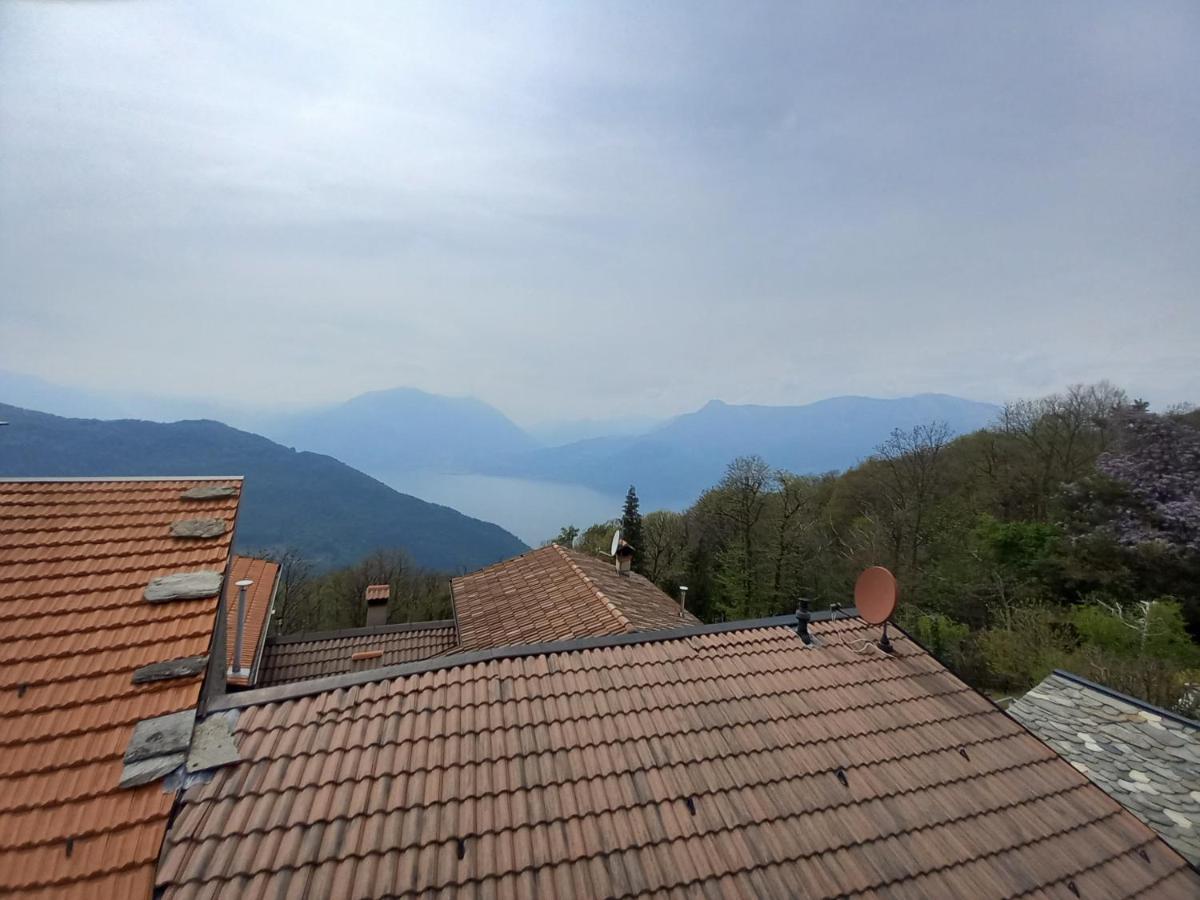 בלאנו Chalet La Terrazza Vista Lago מראה חיצוני תמונה